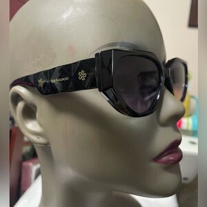 Garavani Cat Eye Sunglasses